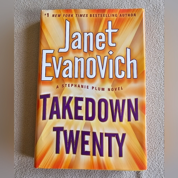 Janet Evanovich Take Down Twenty Stephanie Plum Novel‎ Hardback - Picture 1 of 4